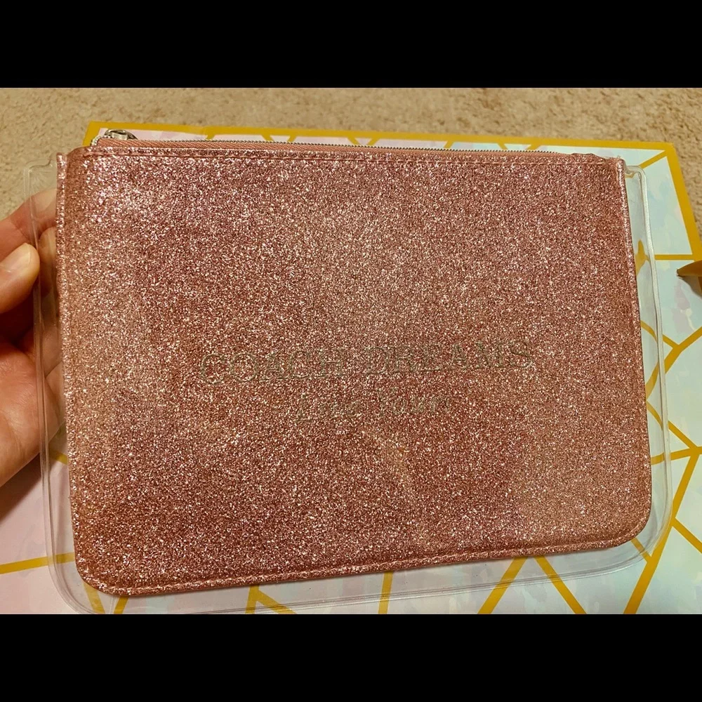 NWT COACH DREAMS SUNSET MAKEUP POUCH BAG GLITTERY PINK